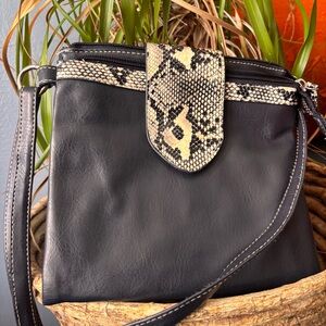 Black Snakeskin Crossbody Bag | Chic Shoulder Bag | Stylish Purse